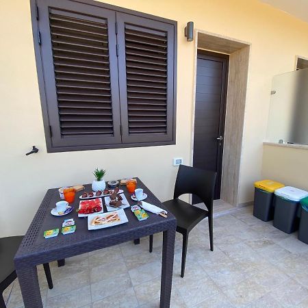 B&B Tre Perle 加利波利 外观 照片